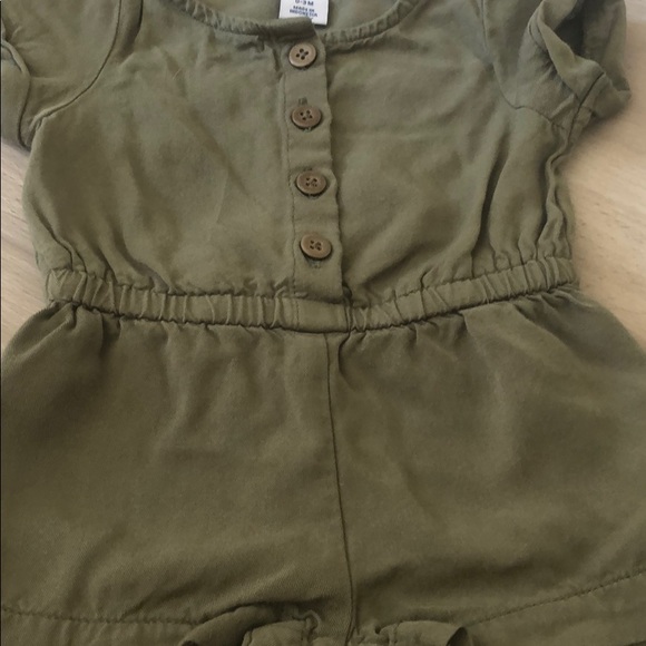 Shorts romper - Picture 4 of 5